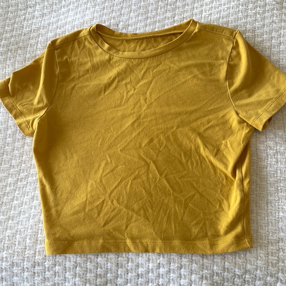 Yellow crop top size s